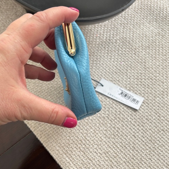 Dooney & Bourke Sky Blue Large Framed Wallet NWT - Picture 4 of 8